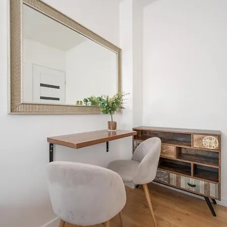 Gliwicka Premium Z Balkonem